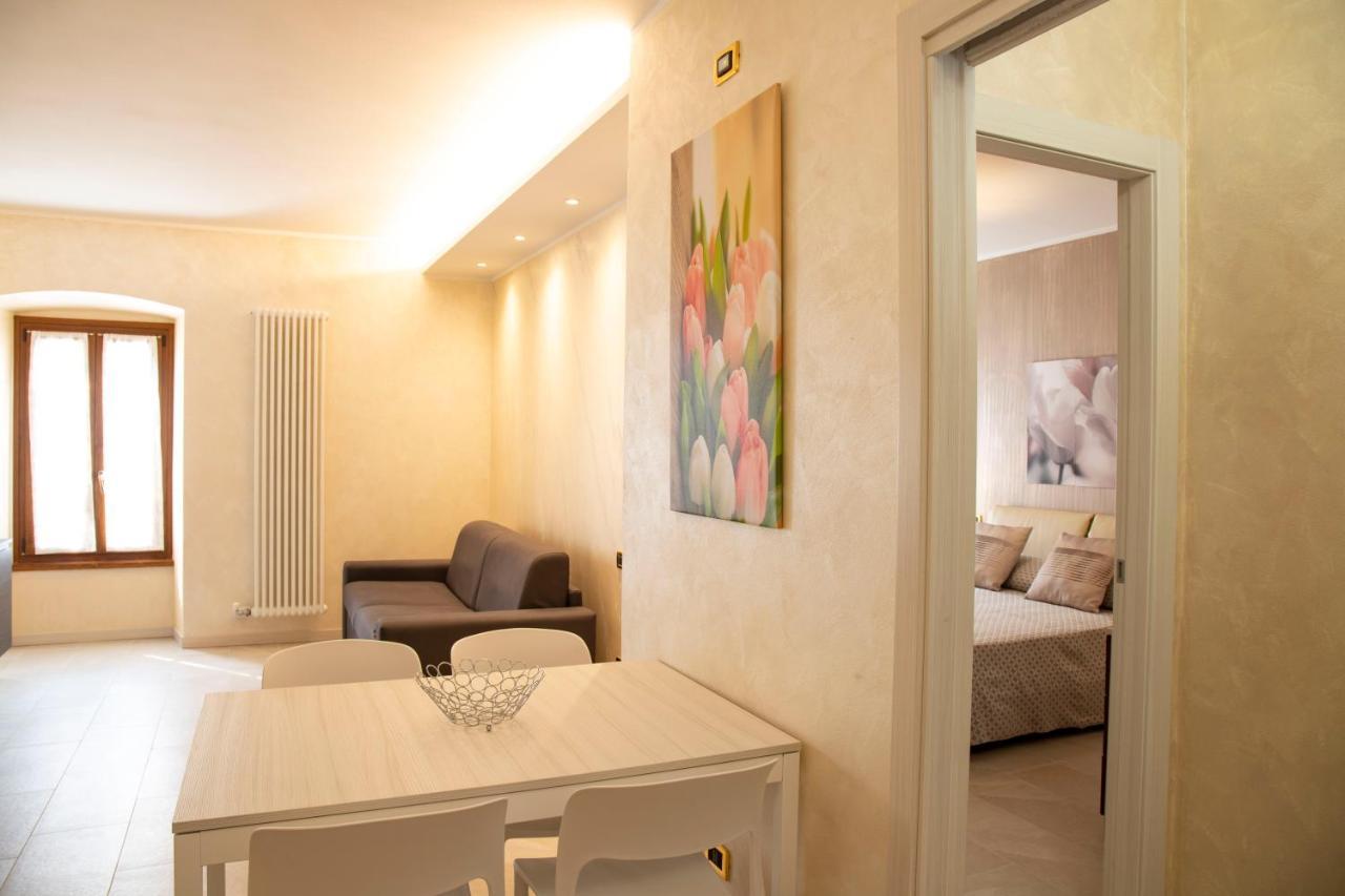 Flower Apartments Бардолино Екстериор снимка