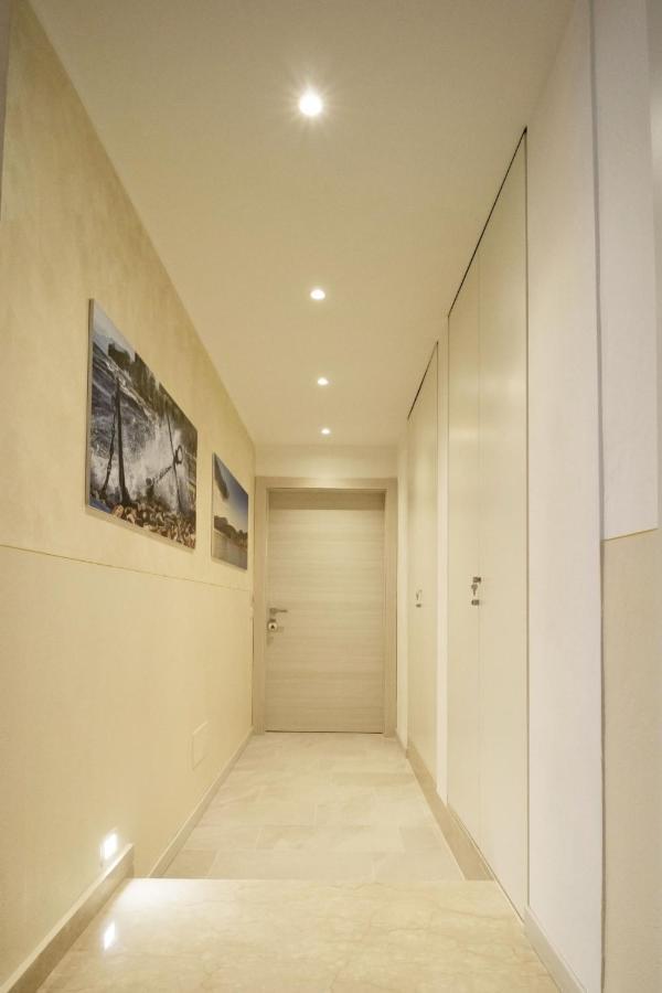 Flower Apartments Бардолино Екстериор снимка