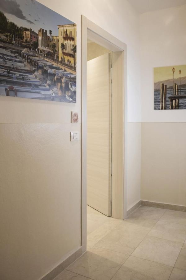 Flower Apartments Бардолино Екстериор снимка